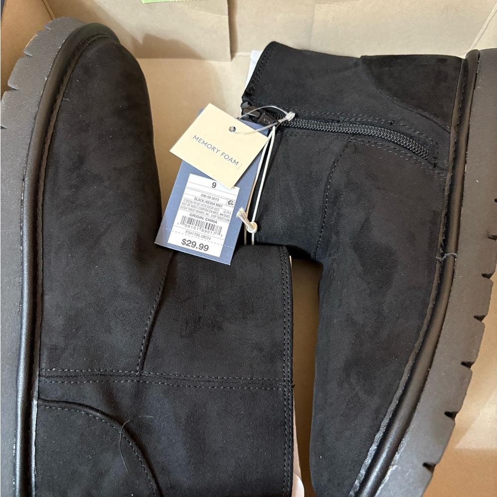 Universal Thread Black Ankle Booties
